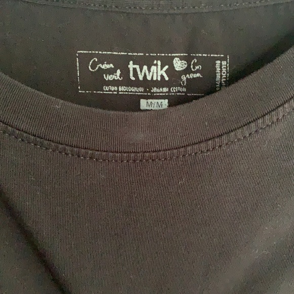 Black T-shirt Dress - Picture 3 of 3